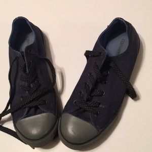 Converse Size 6 Boys